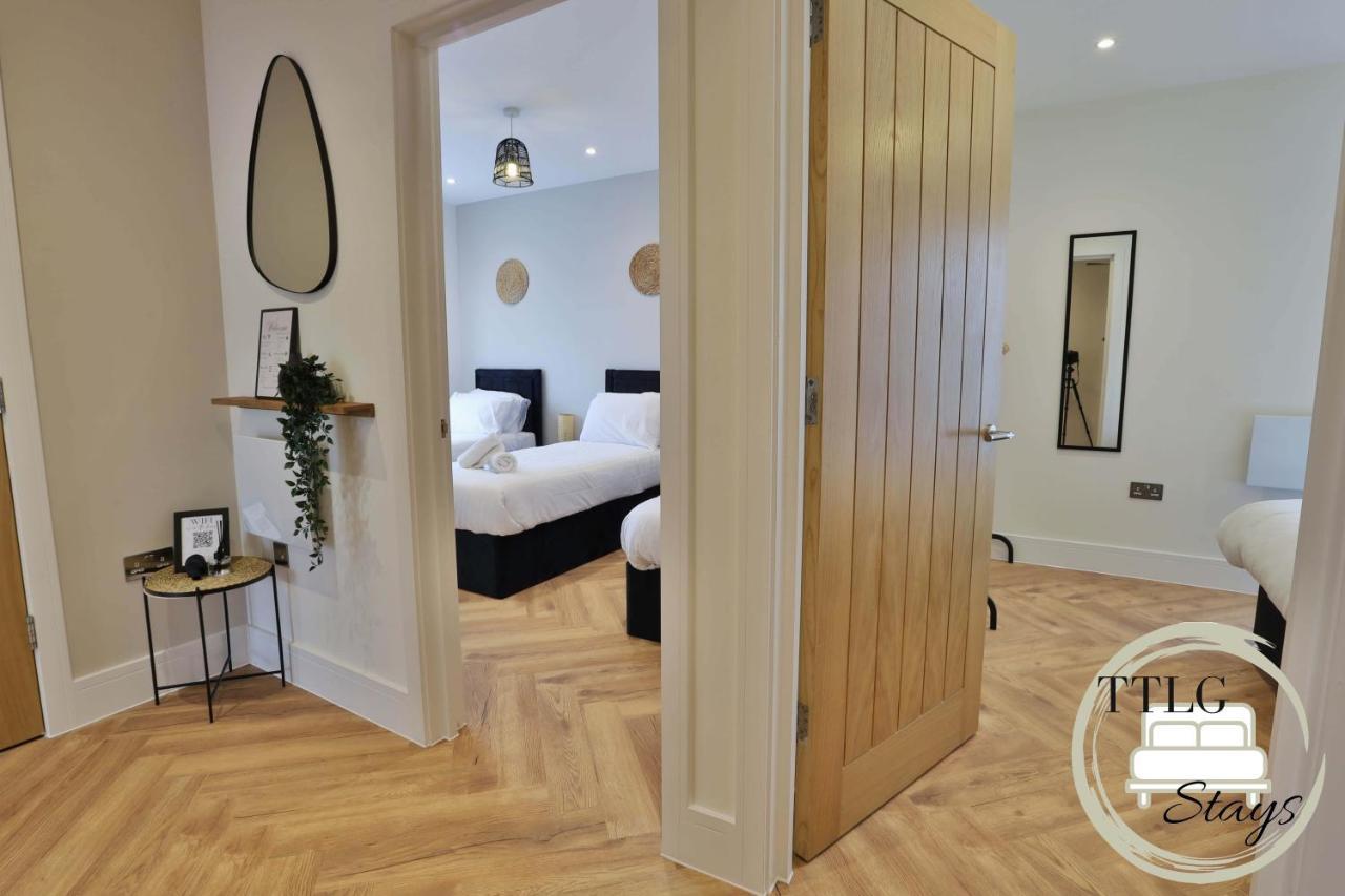 Newly-Built Urban Retreat By Ttlg Stays Rickmansworth Exterior foto